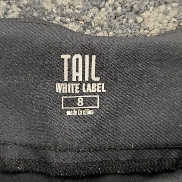 TAIL Golf Shorts 8 - Picture 7 of 7